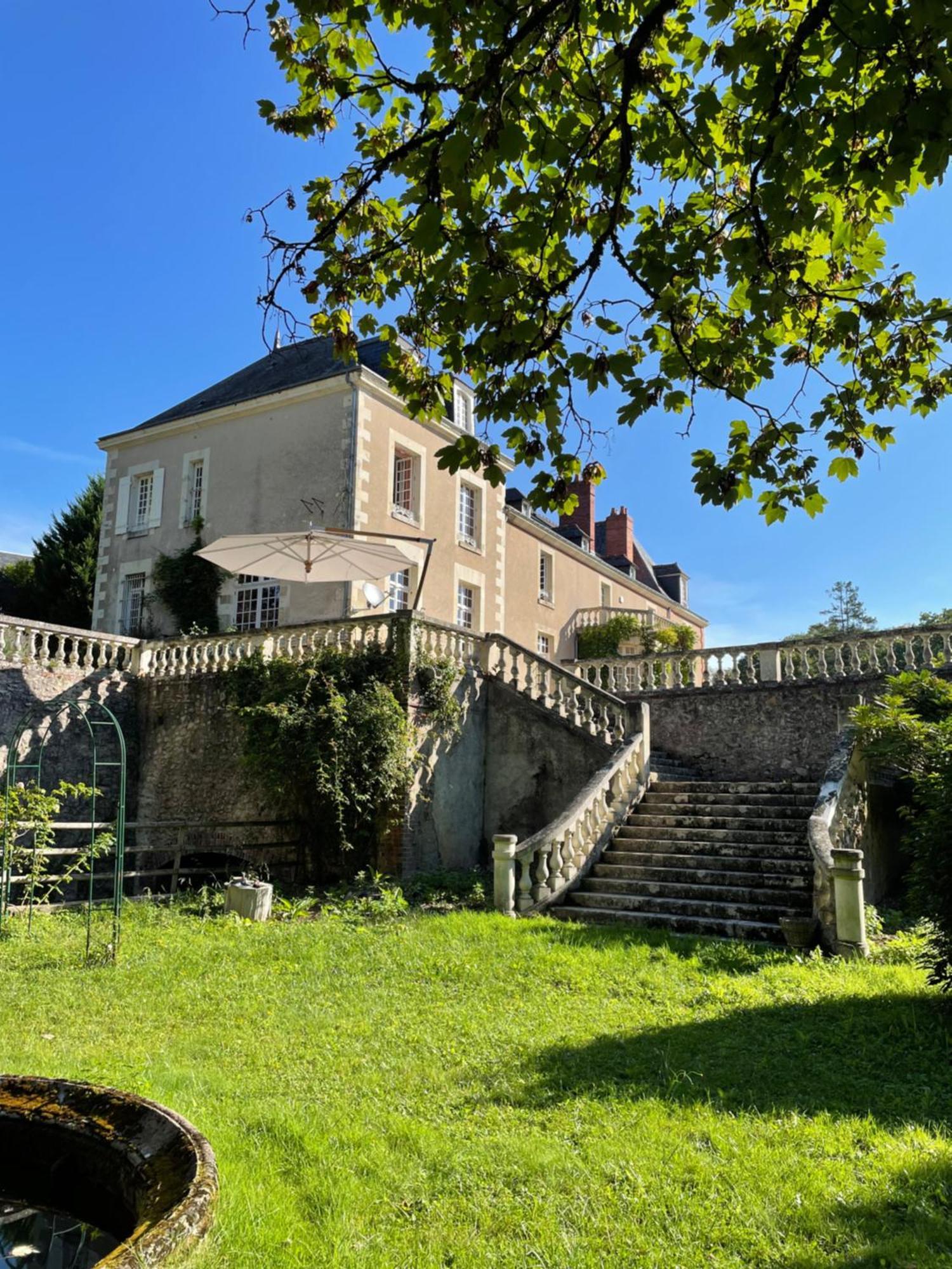 Chateau De La Huberdiere Nazelles-Negron Bagian luar foto